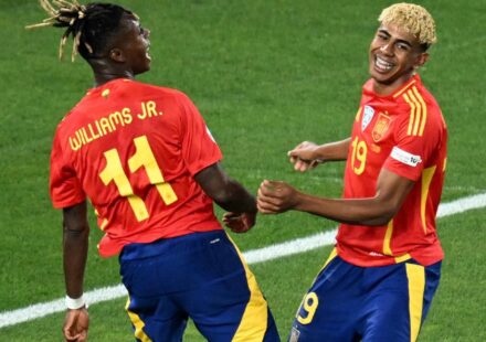 L&rsquo;Espagne bat la France 5-4 pour atteindre la finale de la Ligue des Nations contre le Portugal