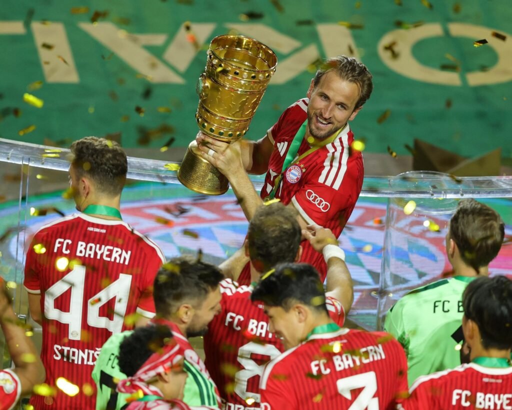 Le Triplé de Harry Kane Mène le Bayern Munich à la Victoire en DFB-Pokal