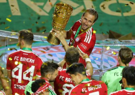 Le Triplé de Harry Kane Mène le Bayern Munich à la Victoire en DFB-Pokal