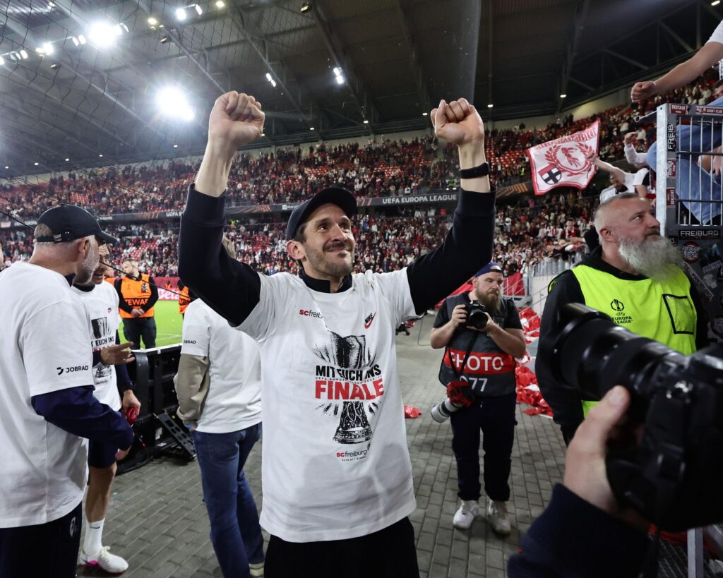 Julian Schuster mène Freiburg à une finale historique de la Ligue Europa