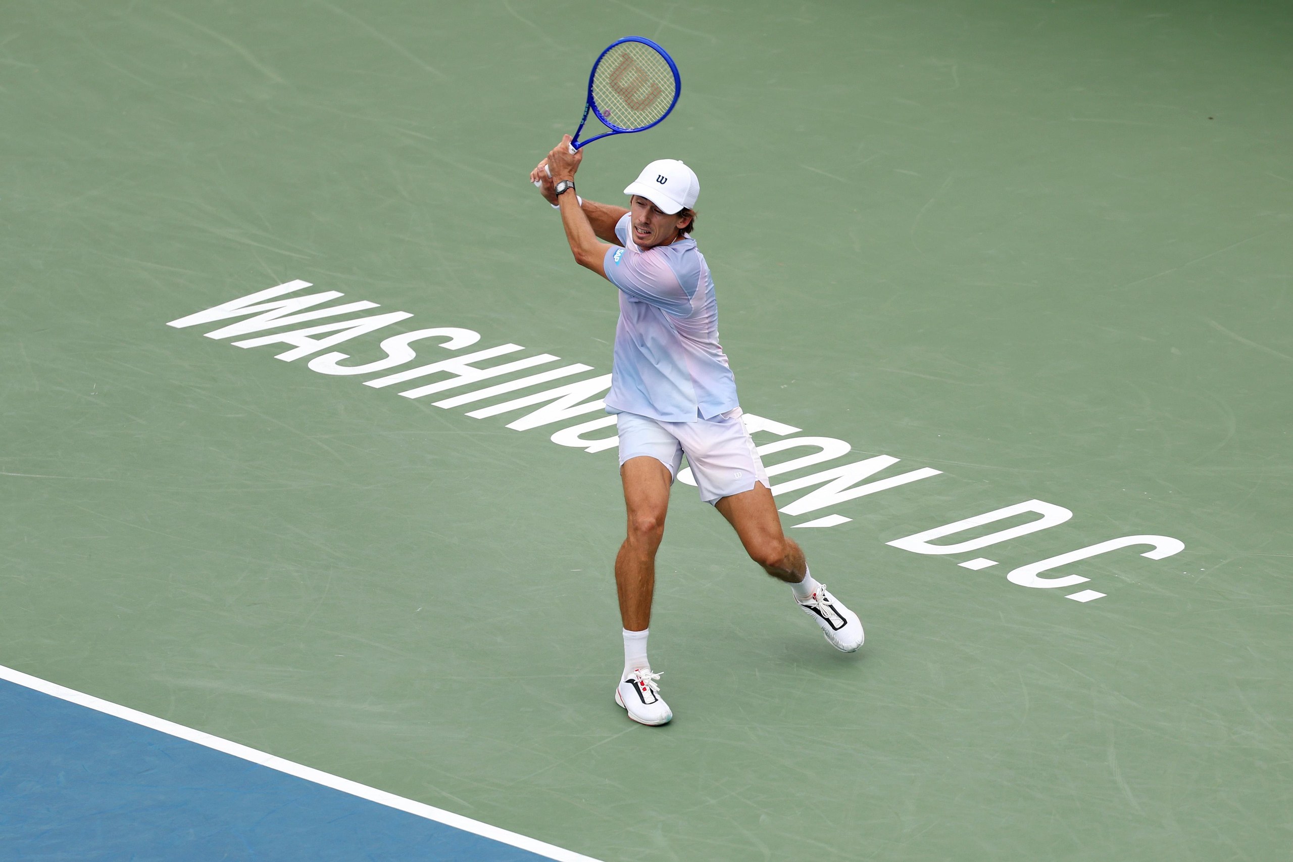 Alex de Minaur returns to Cruz Hewitt at the Mubadala DC Open this week.