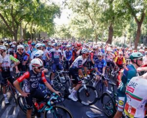 Les manifestations de la Vuelta soulignent la relation complexe entre le sport et la politique