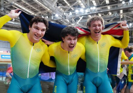 Les Cyclistes Australiens Réagissent à la Défection de Matt Richardson : &lsquo;Bon Débarras&rsquo;