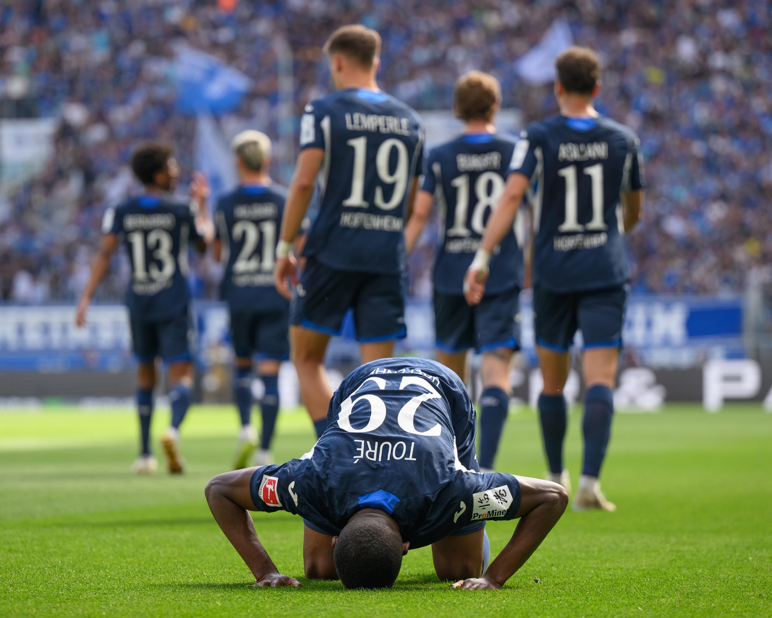 Bazoumana Touré celebrates a goal for Hoffenheim