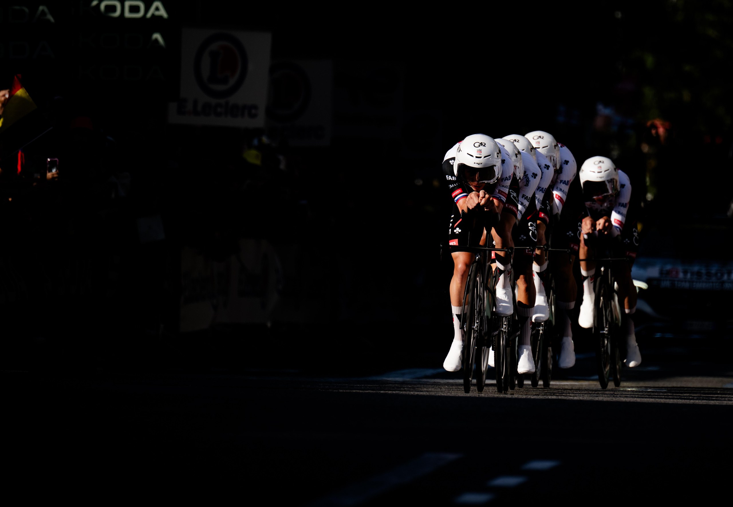 The UAE Emirates XRG team, lead by Tadej Pogacar, power around the streets of Barcelona.