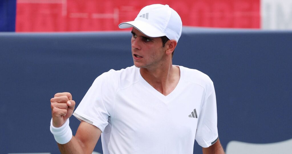 Rafael Jodar bat Arthur Fils pour avancer au Mubadala DC Open