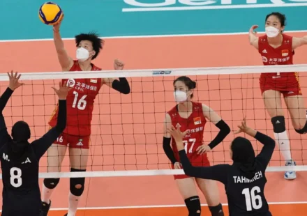 Controverse en Chine après le port de masques N95 par l&rsquo;équipe féminine de volley-ball