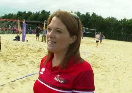 Inauguration de nouveaux terrains de beach-volley à Birmingham