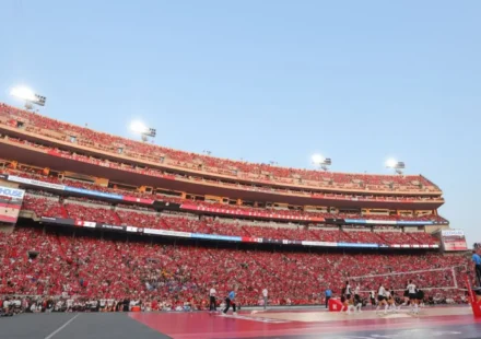 Le Nebraska bat le record d&rsquo;affluence pour un événement sportif féminin
