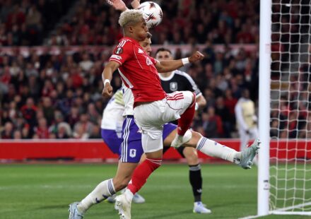 Nottingham Forest s&rsquo;impose 1-0 face à Aston Villa en demi-finale de la Ligue Europa