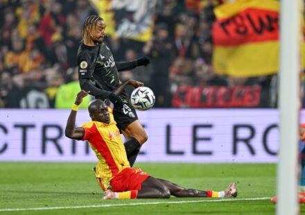 Barcola et Mbaye du PSG absents lors du Trophée des champions