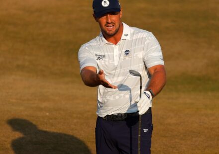 DeChambeau suscite des débats au golf, mais son comportement en vaut-il la peine ?