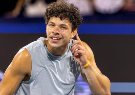 Ben Shelton défend son titre à l&rsquo;Open du Canada contre Brandon Nakashima