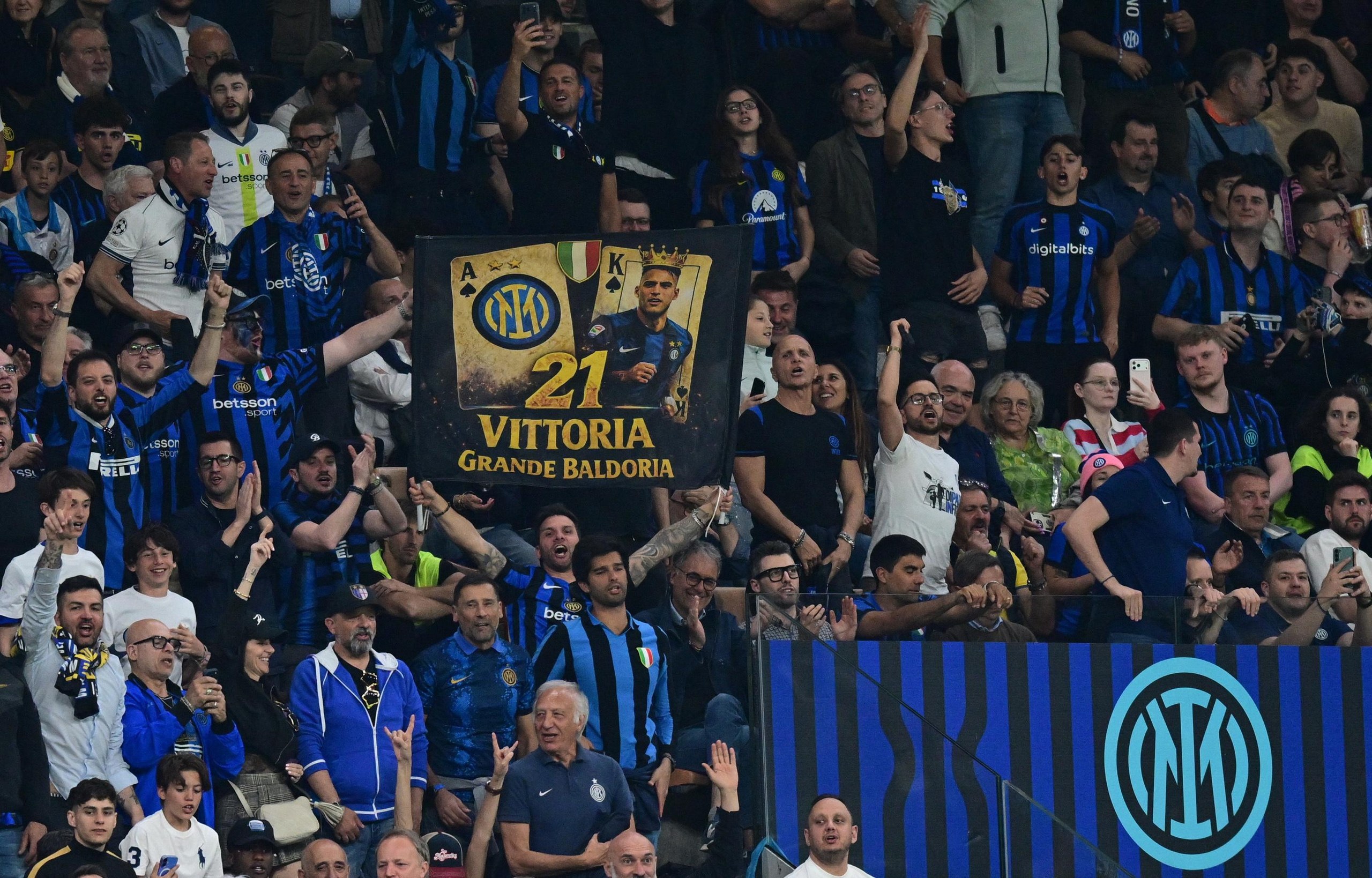 Inter fans celebrate during the victory against Parma