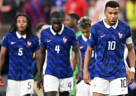 La déroute de la France en demi-finale de la Coupe du Monde selon la presse