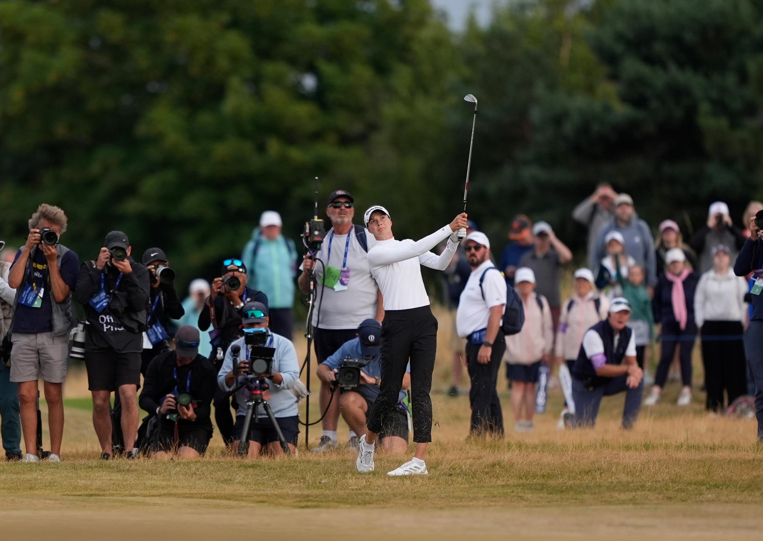 Esther Henseleit hits a shot in the playoff