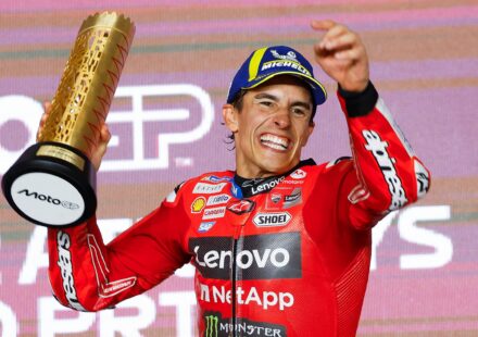 Marc Márquez s&rsquo;impose au MotoGP du Qatar après un accrochage avec son frère