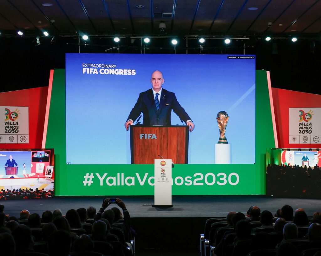 Des membres du Conseil de la FIFA contestent l&rsquo;autorité de Gianni Infantino