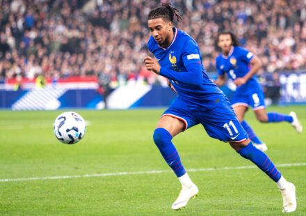 Michael Olise remplace Antoine Griezmann en équipe de France