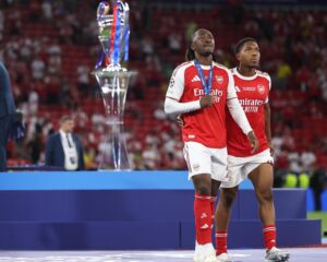 Arsenal s&rsquo;incline aux tirs au but après une finale intense contre le PSG