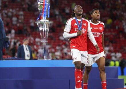 Arsenal s&rsquo;incline aux tirs au but après une finale intense contre le PSG