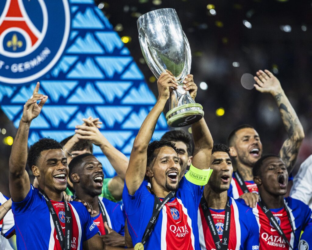 Le PSG domine l&rsquo;Europe pendant que les autres clubs de Ligue 1 luttent pour survivre