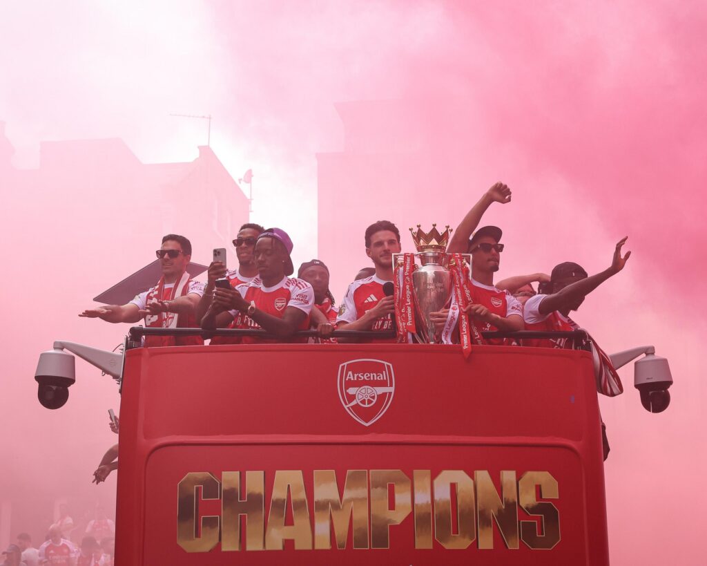 La Premier League commence avec Arsenal contre Coventry et Liverpool à Newcastle