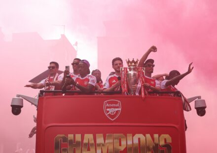 La Premier League commence avec Arsenal contre Coventry et Liverpool à Newcastle