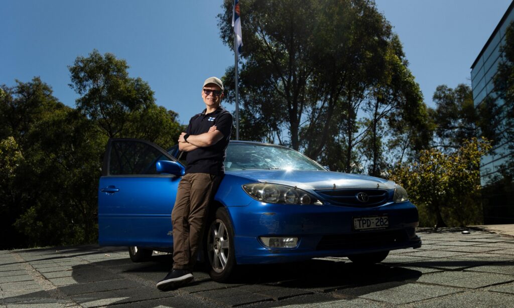 L&rsquo;ambassadeur finlandais participe au Shitbox Rally en Australie