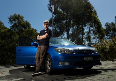 L&rsquo;ambassadeur finlandais participe au Shitbox Rally en Australie