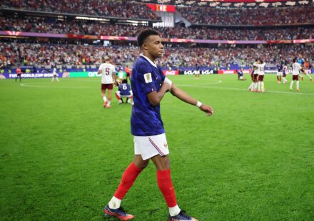 Kylian Mbappé ressent le poids du temps après un nouvel échec de la France en Coupe du Monde
