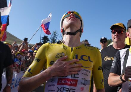 Pogacar remporte l’étape Alpe d’Huez et augmente son avance au Tour de France