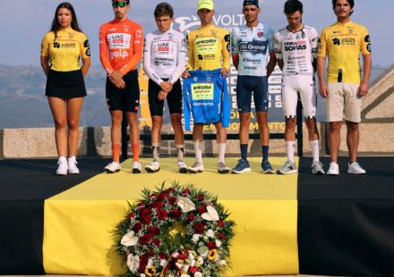 La communauté cycliste en émoi après la mort de Finlay Tarling