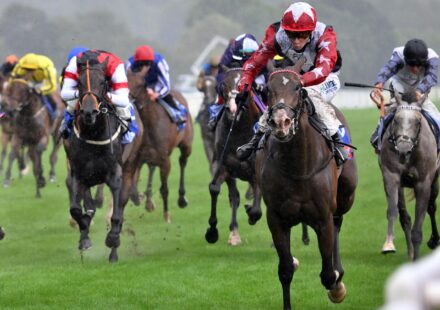 Yorkshire Oaks et autres compétitions marquent le deuxième jour de la rencontre d&rsquo;Ebor