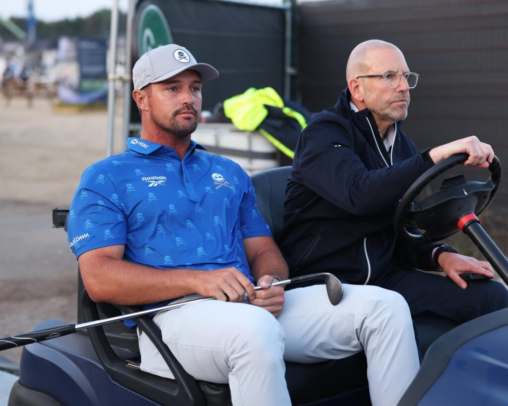 DeChambeau menacé d&rsquo;appeler Trump après une pénalité à l&rsquo;Open