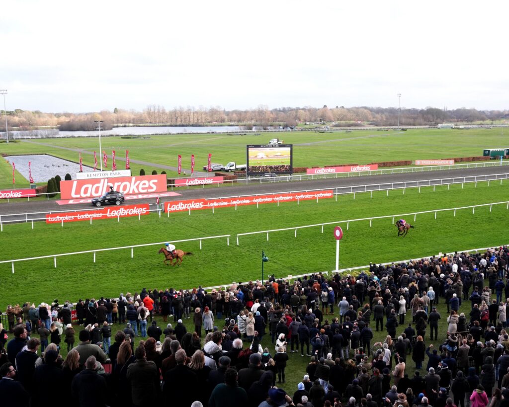 Le débat à Westminster sur l&rsquo;avenir menacé de Kempton Park