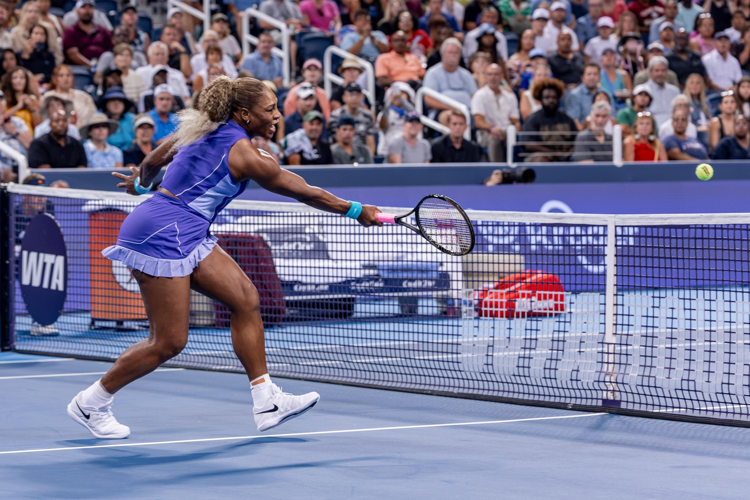 Serena Williams hits a forehand.