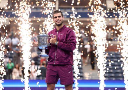 Carlos Alcaraz remporte l&rsquo;US Open face à Jannik Sinner en quatre sets