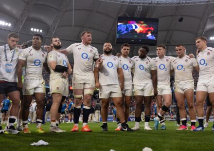 Feyi-Waboso renforce l&rsquo;Angleterre, mais des problèmes persistent
