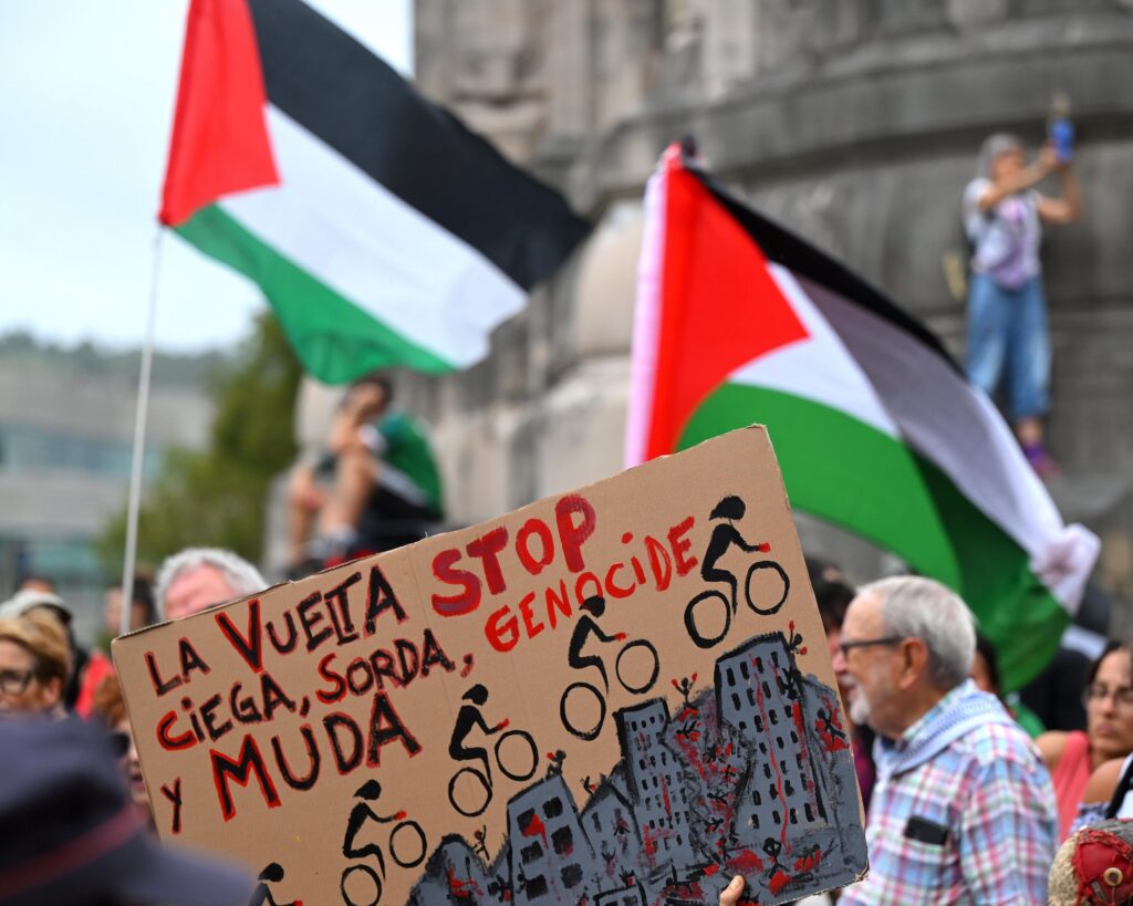 Des manifestants pro-palestiniens perturbent la Vuelta à Bilbao