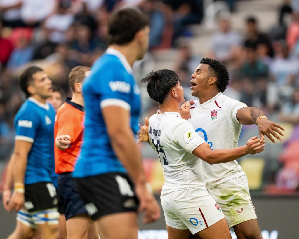 L&rsquo;Angleterre bat l&rsquo;Argentine 31-24 dans un match plein de rebondissements