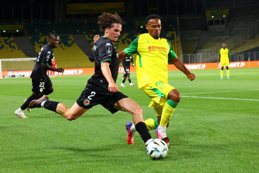 Nantes s&rsquo;incline face au Red Star dans un stade vide pour son retour en Ligue 2