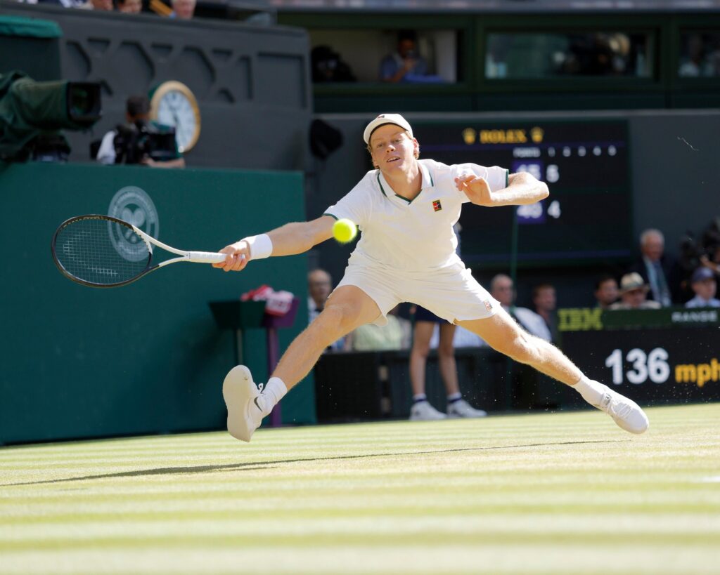 Jannik Sinner se retire de l&rsquo;Open de Cincinnati en raison d&rsquo;une blessure