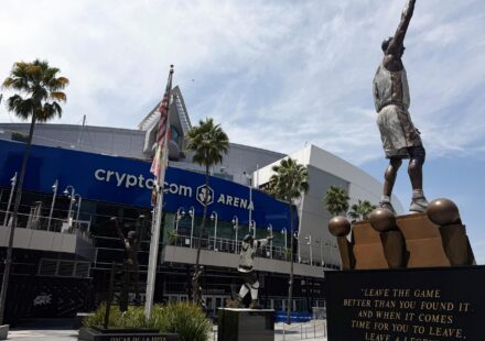 Les Lakers de Los Angeles atteignent une valorisation de 12,5 milliards de dollars
