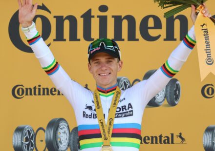 Evenepoel remporte une nouvelle victoire, Pogacar sous le feu des critiques
