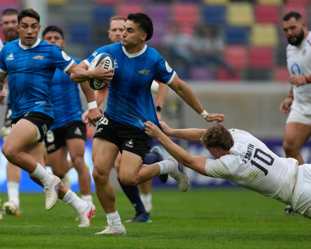 Tomás Albornoz suspended for four matches for intimidating a referee