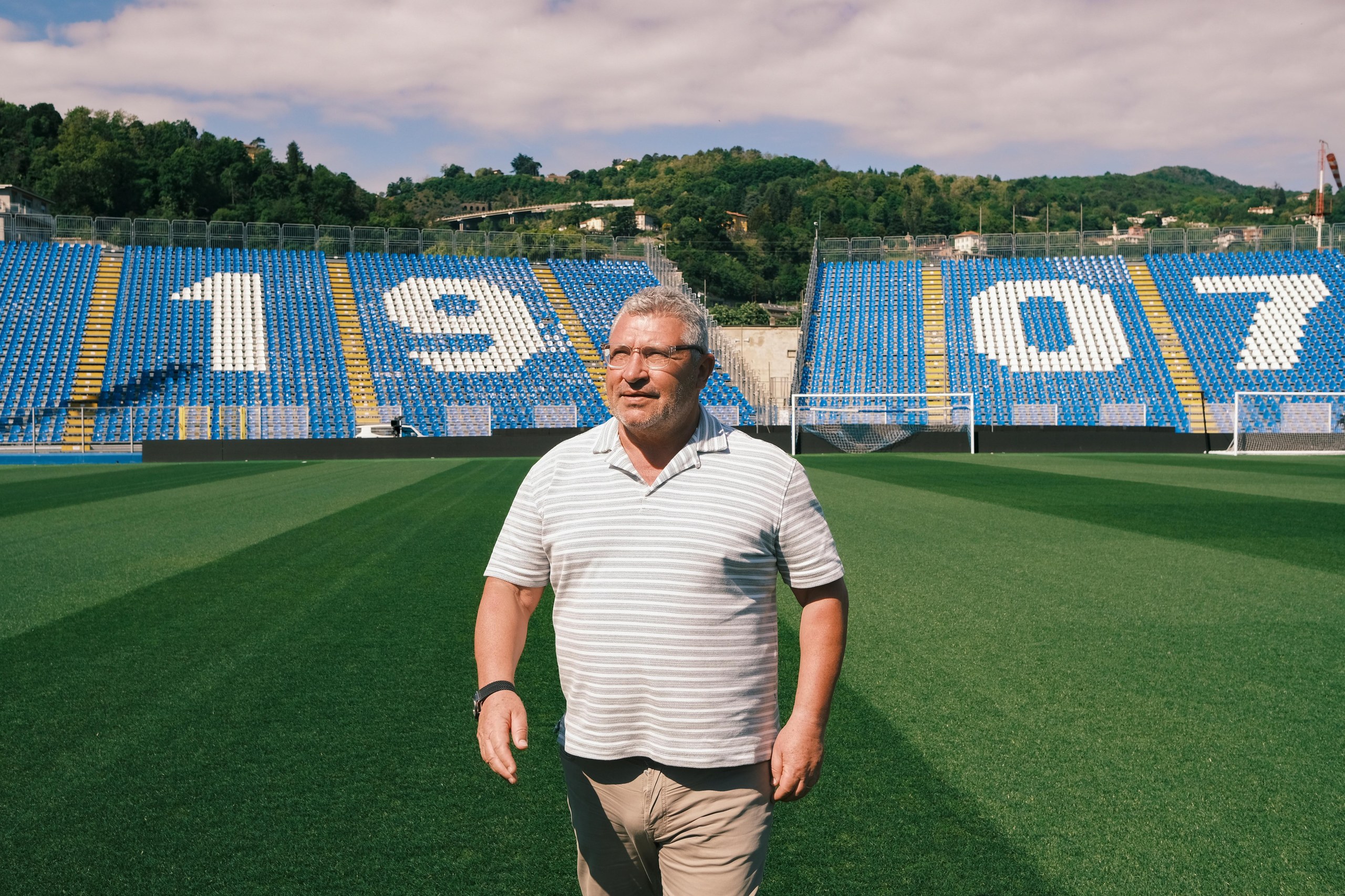 Osian Roberts, Como’s head of development, at the Stadio Giuseppe Sinigaglia