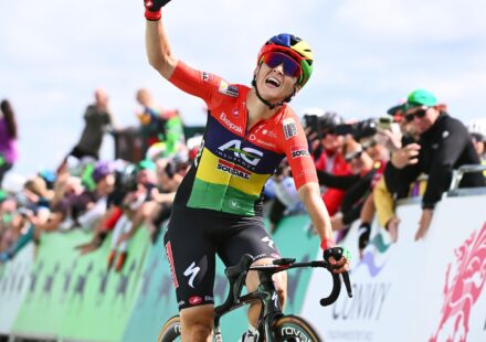 Kim Le Court remporte la troisième étape du Tour de Grande-Bretagne