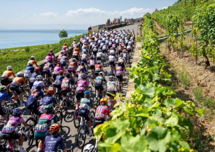 Contrôles pour déceler des améliorations aérodynamiques chez les cyclistes du Tour de France Femmes
