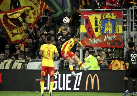 Le PSG prépare un affrontement tendu contre Lens après la Supercoupe d&rsquo;Europe